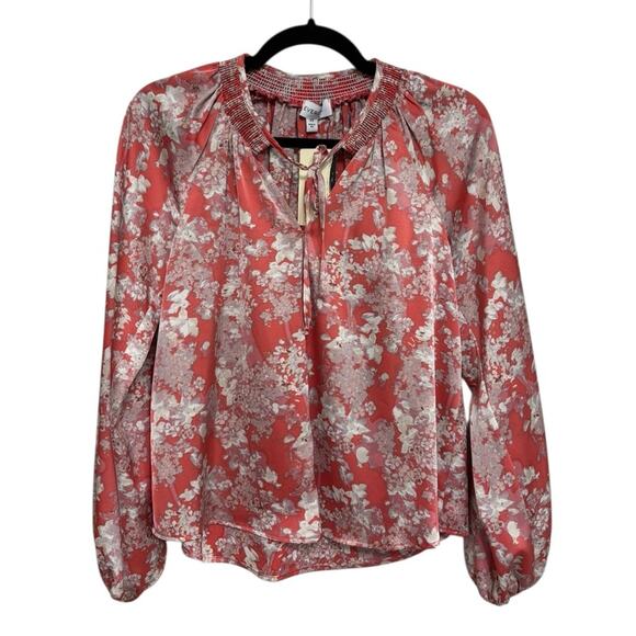 NWT Evereve Keira Smocked Neck Blouse - Size XS - Picture 4 of 9